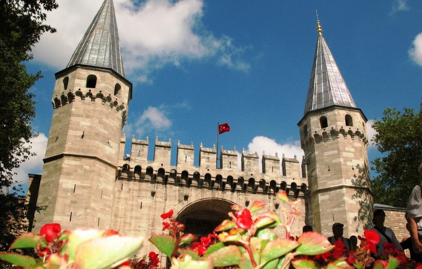 2 Kasım 2025 Pazar Rana Demiriz ile Topkapı Sarayı Harem ve Ayasofya