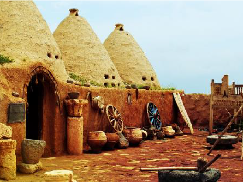 23-25 Ekim 2026 Cuma-Pazar Emine Gökçe Eşliğinde Tanrılar’ın Yüksek Ülkesi’nden Göbeklitepe’nin Gizemlerine Nemrut Göbeklitepe Karahantepe