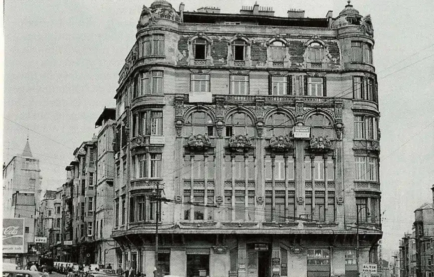 29 Eylül Salı Fırat Şenol & Mois Gabay eşliğinde İşgalden Kurtuluşa İstanbul Beyoğlu