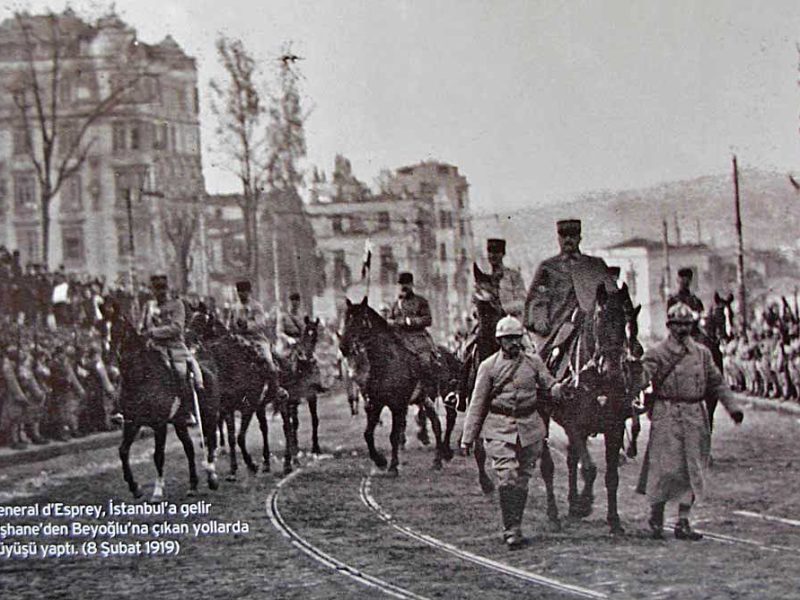 29 Eylül Salı Fırat Şenol & Mois Gabay eşliğinde İşgalden Kurtuluşa İstanbul Beyoğlu