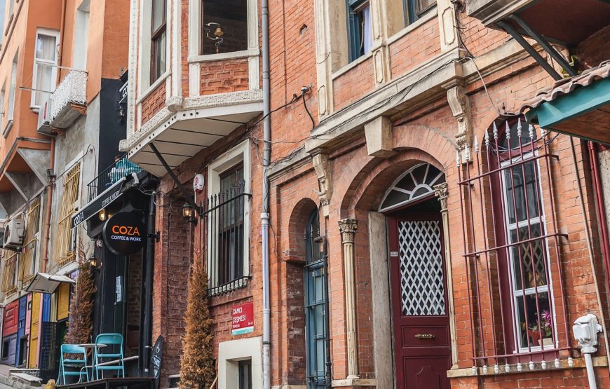 10 Ekim Cumartesi Aleksandır Masev ile Kariye’den Çarşambaya Bir Başka İstanbul