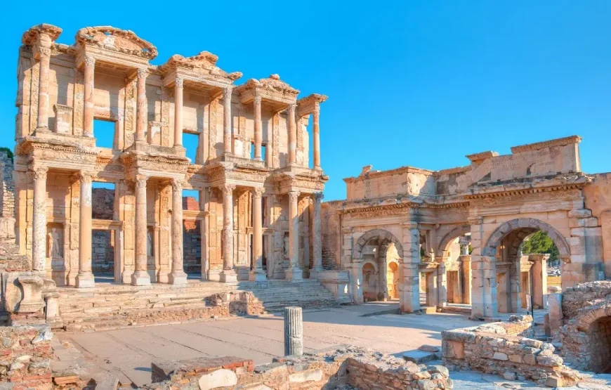 29-31 Ekim 2026 Perşembe – Cumartesi Ege Köylerine Yolculuk  Efes – Şirince – Ödemiş – Tire – Birgi – Sardes
